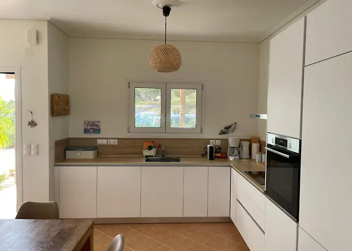 Valleyview Methoni (Messenia)